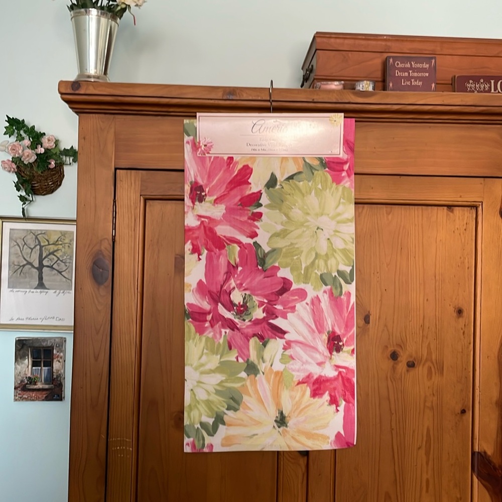 Decorative Reversible Table Runner, Easy Care